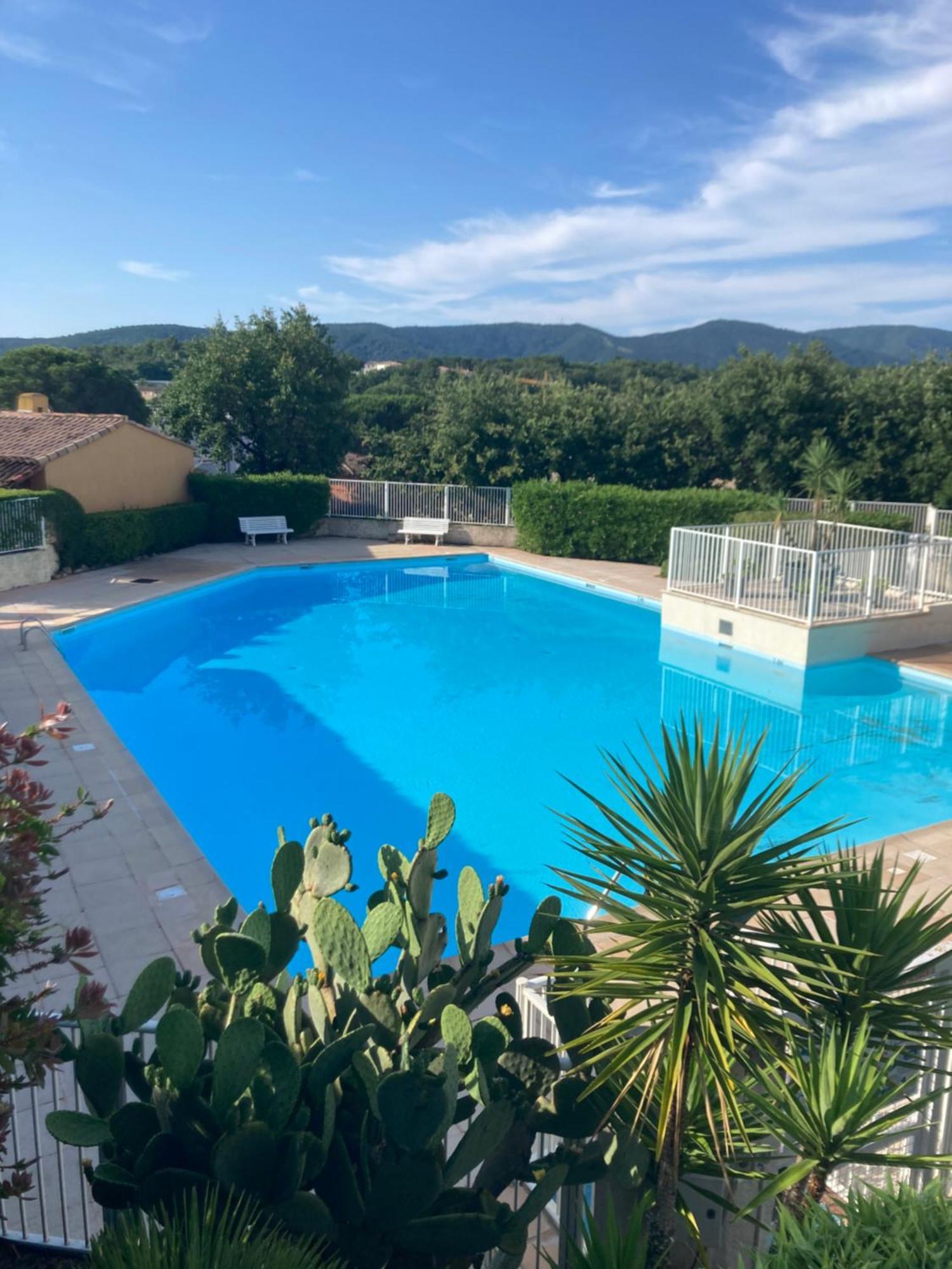 Mazet Golfe De St Tropez Cogolin